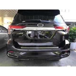 Facelift kit (pre rok 2018) Toyota Fortuner 2015– fotografia 2