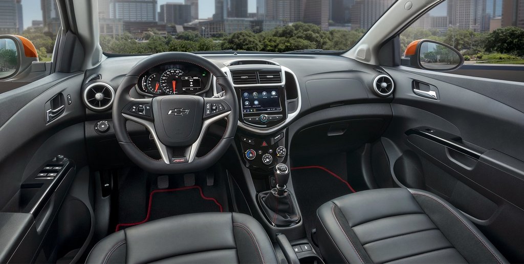 Recenzia modernizovaného sedanu Chevrolet Aveo