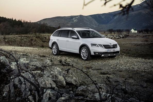Skoda Octavia Scout: generácie A5, A7 a A8 – čo skontrolovať pri kúpe jazdenky a aké doplnky sa hodia Fotografia 4