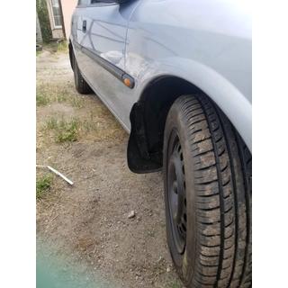 Predné lapače nečistôt Premium (1995-1999, 2 ks) fotografia 4