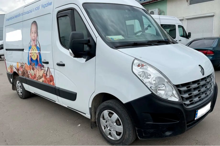 Opel Movano 2010–2021 Vkladané okenné deflektory (2 ks, HIC) Fotografia 5