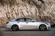 Recenzia biznis sedanu Infiniti Q70 fotografia 2