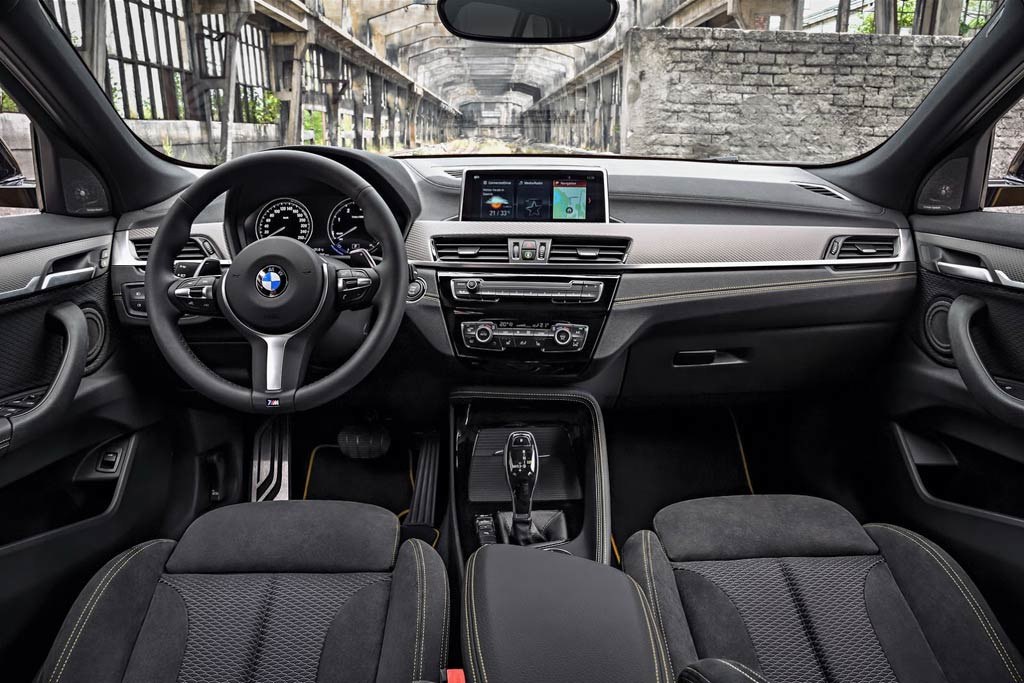 Recenzia kompaktného crossoveru BMW X2