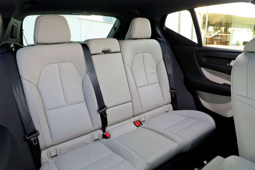 Recenzia crossovera Volvo XC40