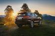 Test sedemmiestneho rámového SUV Toyota Fortuner fotografia 11