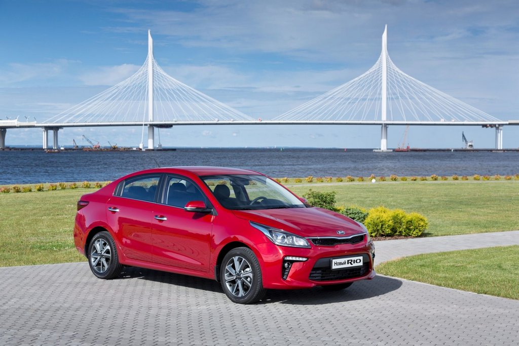 Recenzia štvrtej generácie sedanu KIA Rio