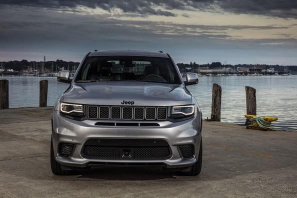 Prehľad novej generácie SUV Jeep Grand Cherokee Fotografia 1