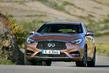 Prémiový hatchback Infiniti Q30 fotografia 6