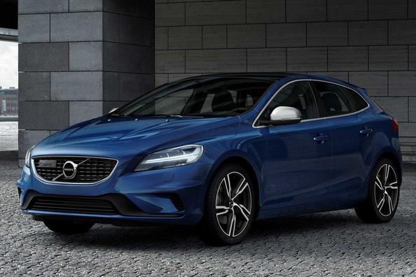 Recenzia päťdverového hatchbacku Volvo V40