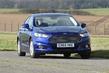 Recenzia stredne veľkého sedanu Ford Mondeo fotografia 2