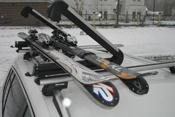 Ako správne vybrať upevnenie na prepravu lyží a snowboardov?