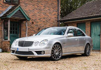 Mercedes E-class W211 2002–2009 Kompletný bodykit (AMG E63) fotografia 2