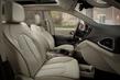 Plnohodnotný sedemmiestny minivan Chrysler Pacifica fotografia 7