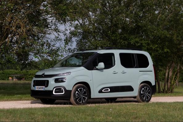 Tretia generácia kompaktného vanu Citroen Berlingo Multispace