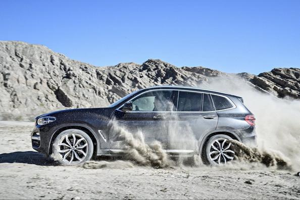 Recenzia crossovera BMW X3 tretej generácie