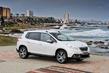 Modernizovaná verzia kompaktného crossoveru Peugeot 2008 fotografia 10