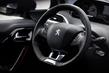 Modernizovaná verzia kompaktného crossoveru Peugeot 2008 fotografia 6