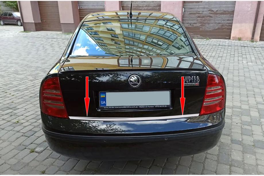 Skoda Superb 2001–2009 Nerezová lišta hrany kufra Image