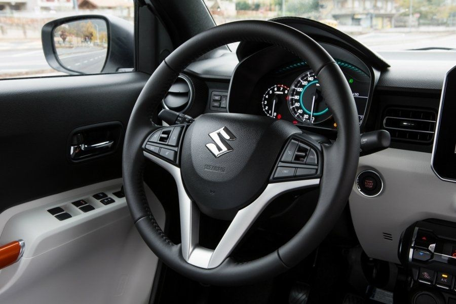 Kompaktný hatchback so zvýšenou priechodnosťou Suzuki Ignis