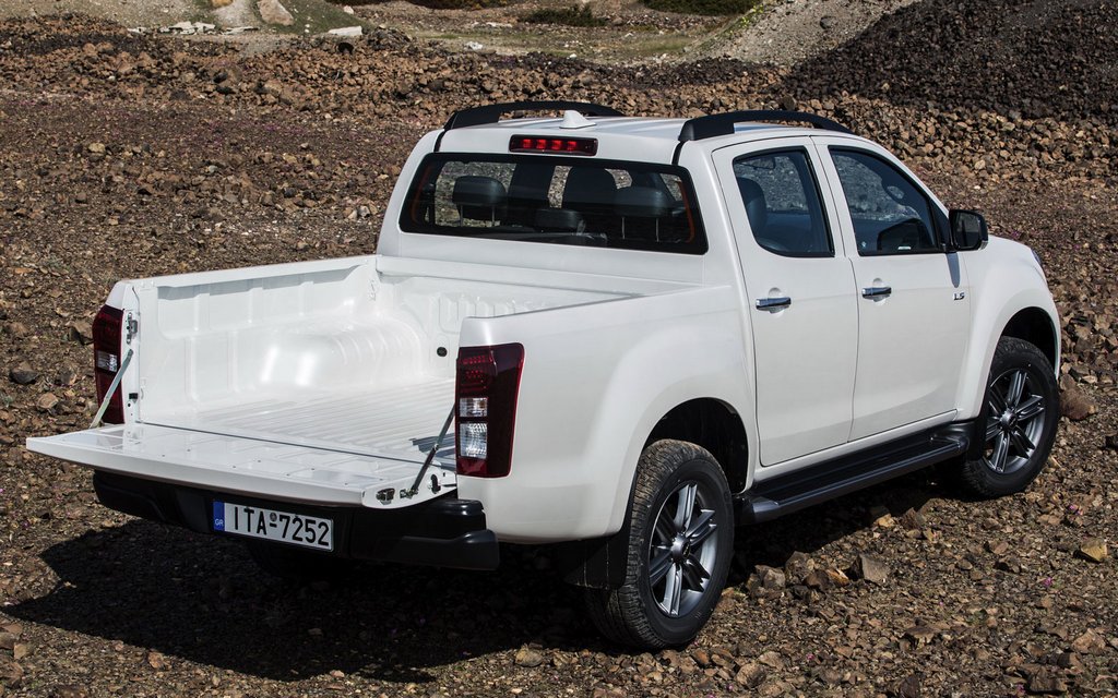 Recenzia stredne veľkého pickupu Isuzu D-Max