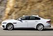 Druhá generácia prémiového sedanu Jaguar XF fotografia 2