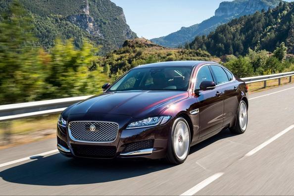 Druhá generácia prémiového sedanu Jaguar XF