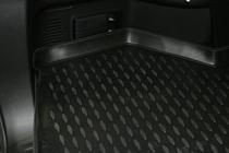Toyota Highlander 2008–2013 Gumová vanička do kufra (dlhá) (Novline) – montáž fotografia 3