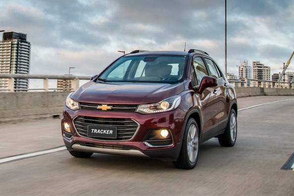 Recenzia kompaktného crossoveru Chevrolet Tracker