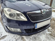 Skoda Roomster 2006–2015 Zimná clona na masku chladiča (2010+, horná) fotografia 1