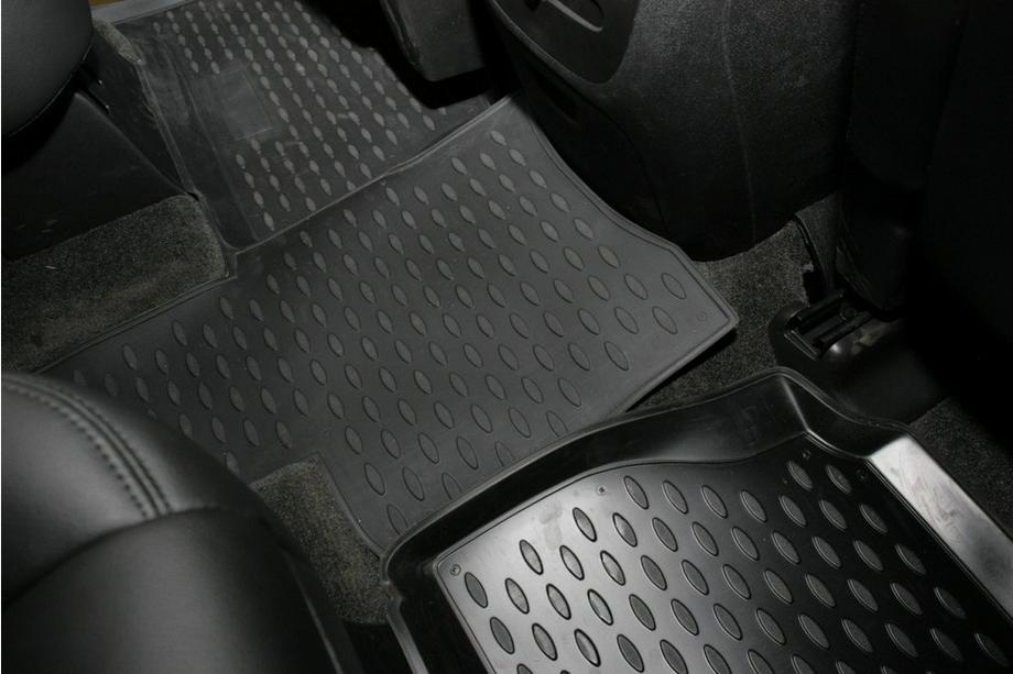 Chevrolet Tahoe 2014–2019 (2007-2015) Gumové rohože (Kapitan) do interiéru (6 ks, Novline) Fotografia 5