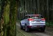 Kompaktný crossover Geely Atlas fotografia 4