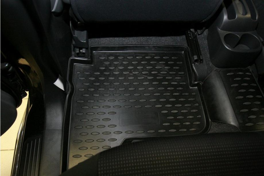 Daihatsu Terios 2006–2017 Gumové autokoberce do interiéru (4 ks, Novline) Fotografia 3