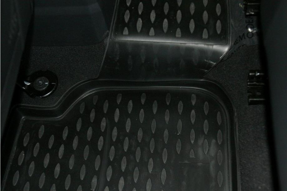 Dodge Journey 2008–2020 Gumové autokoberce do interiéru (4 ks, Novline) Fotografia 4