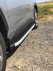 Toyota Rav 4 2019–2025 Bočné prahy Fullmond (2 ks, hliník) fotografia 5