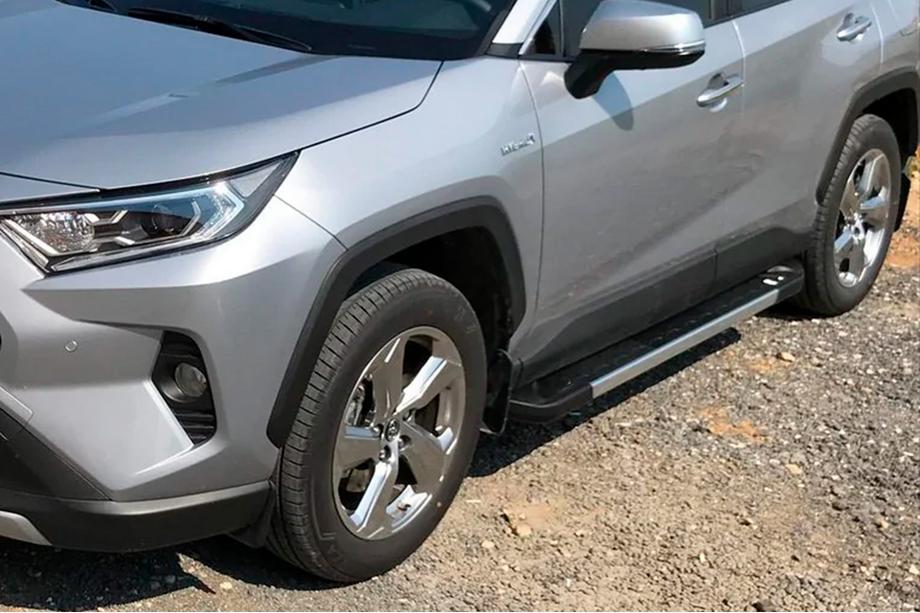 Toyota Rav 4 2019–2025 Bočné nášľapy RedLine V1 (2 ks, hliník) Fotografia 6
