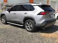 Toyota Rav 4 2019–2025 Bočné nášľapy Tayga Grey (2 ks, hliník) fotografia 4