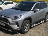 Toyota Rav 4 2019–2025 Bočné nášľapy Tayga V2 (2 ks, hliník) fotografia 5