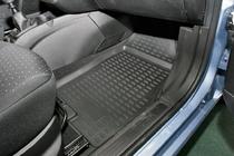 Fiat Punto Grande/EVO 2006–2018 (2006↗) Gumené koberce do interiéru (4 ks, Novline) 5D fotografia 4