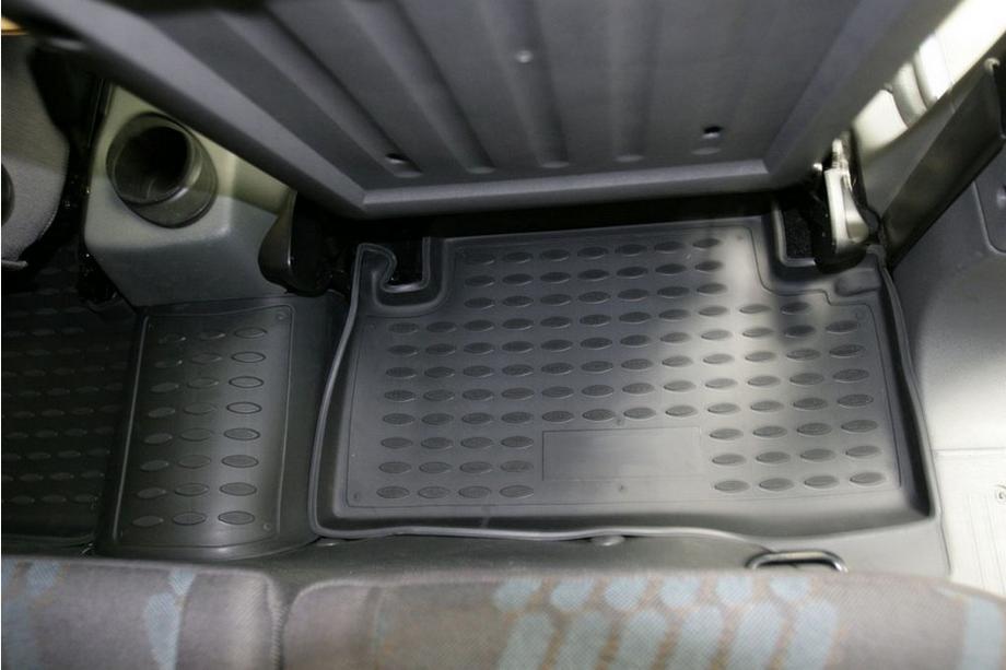 Ford Connect 2002–2006 Gumové autokoberce do interiéru (4 ks, Novline) Fotografia 3