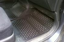 Honda FR-V 2004–2009 Gumové autokoberce do interiéru (4 ks, Novline) fotografia 4
