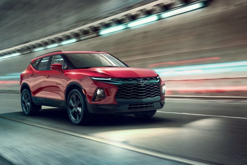 Recenzia stredne veľkého crossoveru Chevrolet Blazer