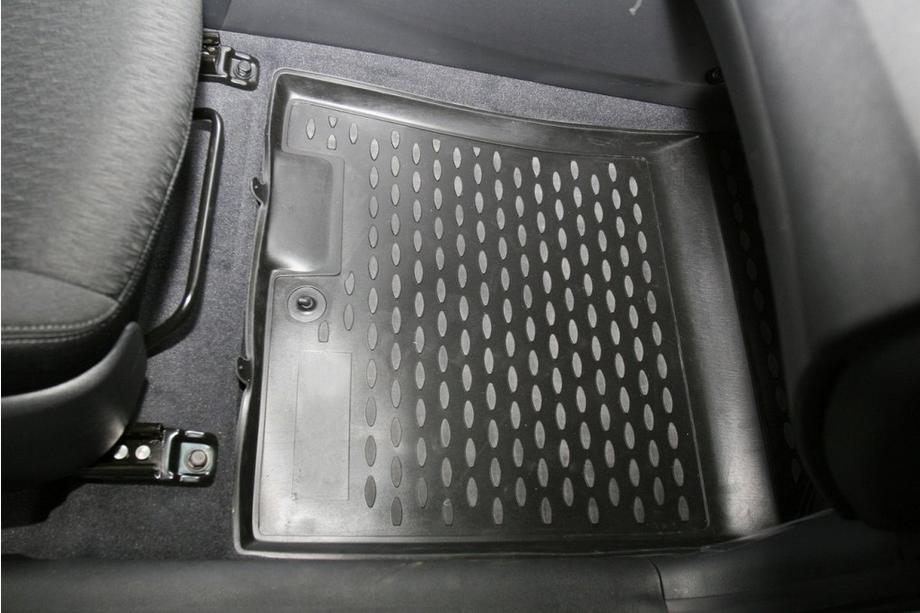 Hyundai Elantra (MD/UD) 2011–2015 Gumové autokoberce do interiéru (4 ks, Novline) Fotografia 3