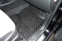 Kia Sorento II XM 2009–2014 (2009-2012) Gumové rohože do interiéru (4 ks, Novline) fotografia 4