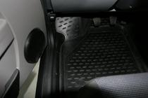 Lada Priora 2007–2018 (2010↗) Gumové rohože do interiéru (4 ks, Novline) Coupe fotografia 2
