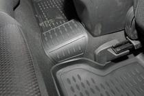 Mazda 3 2003–2009 Gumové autokoberce do interiéru (4 ks, Novline) fotografia 5
