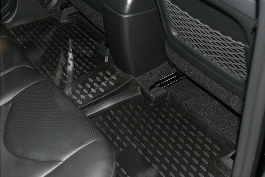 Toyota Rav 4 2006–2013 (2010↗) Gumové rohože do interiéru (4 ks, Novline) Fotografia 3