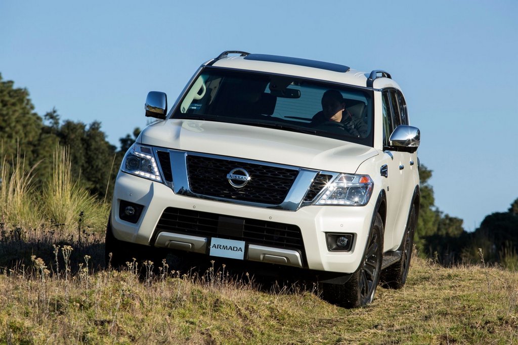 Recenzia rámového SUV Nissan Armada druhej generácie