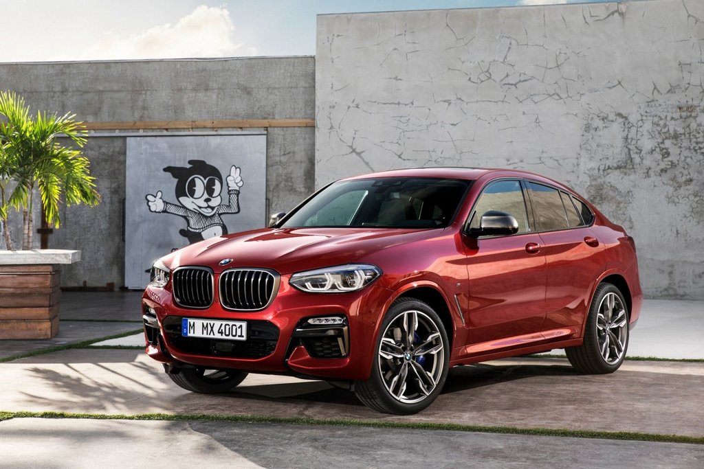 Druhá generácia stredne veľkého crossovera BMW X4