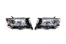 Toyota Land Cruiser Prado 150 2009–2023 Predné reflektorové svetlomety (2017+, 2 ks) fotografia 1