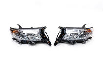 Toyota Land Cruiser Prado 150 2009–2023 Predné reflektorové svetlomety (2017+, 2 ks) fotografia 2